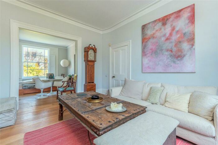 1 Bedroom Flat To Rent In St Pauls Crescent, Camden, NW1
