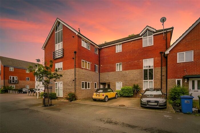 1 Bedroom Flat To Rent In Edward Vinson Drive, Faversham, Kent, ME13
