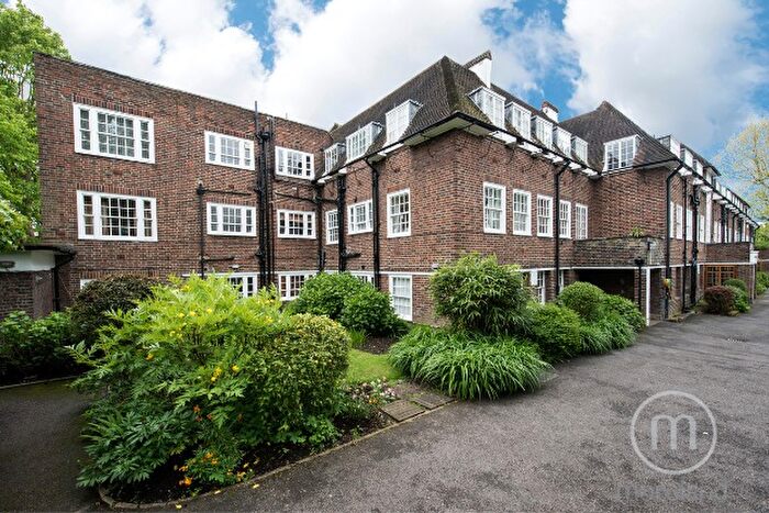 2 Bedroom Apartment For Sale In Corringham Court, Corringham Road, Hampstead Garden Suburb, NW11