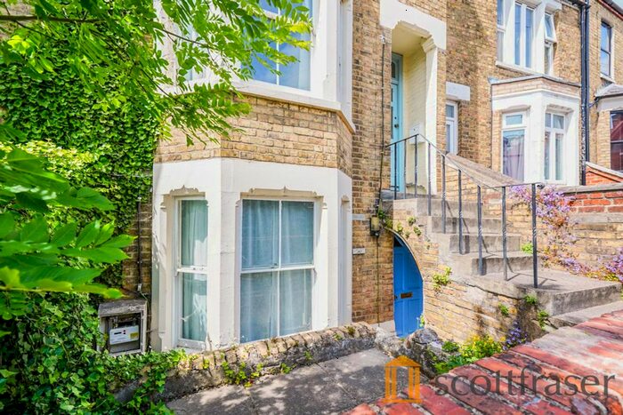 1 Bedroom Flat To Rent In Bullingdon Road, East Oxford, OX4