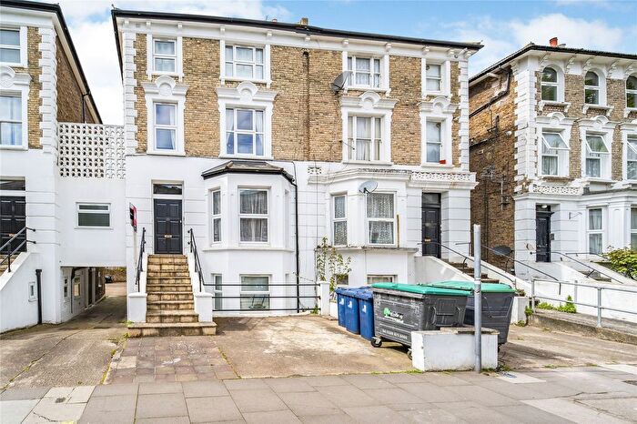 Studio To Rent In Windsor Road, London, W5