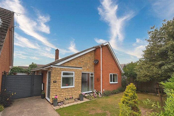 3 Bedroom Bungalow For Sale In Ash Tree Close, Ruskington, Sleaford, Lincolnshire, NG34