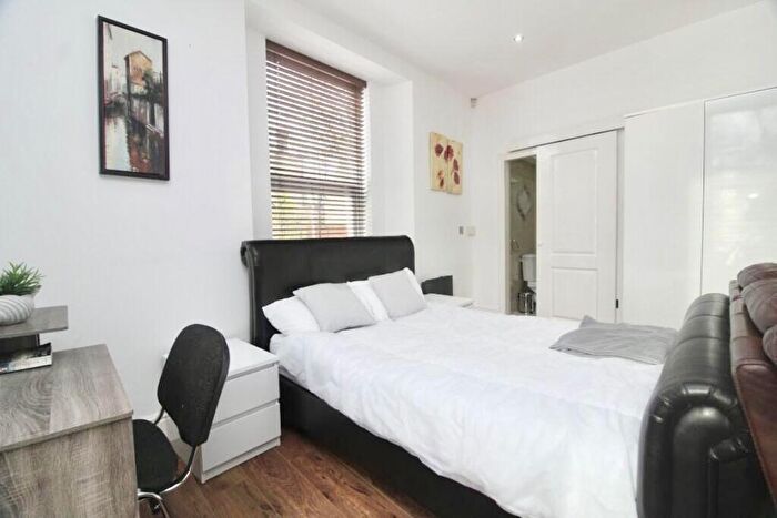 Apartment To Rent In Brunswick Street, Sheffield, S10