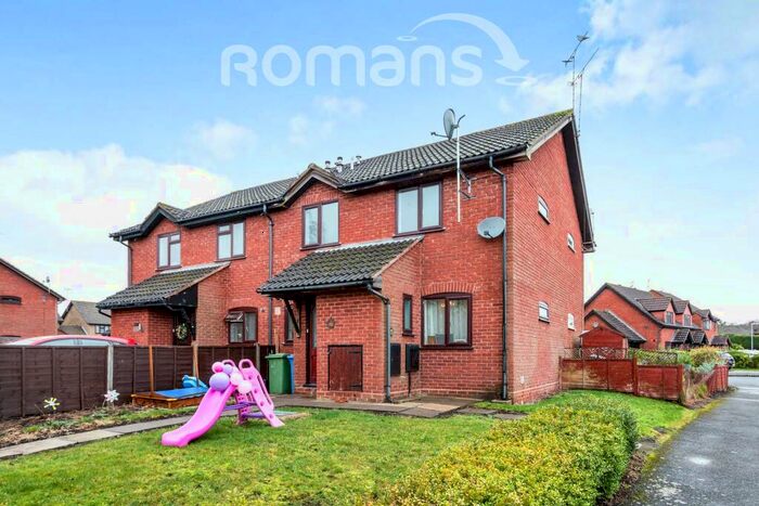 2 Bedroom End Of Terrace House To Rent In Horsham Road, Sandhurst, GU47