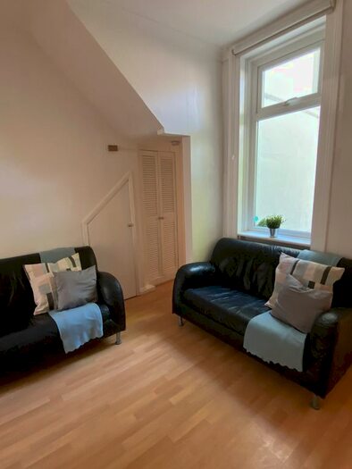 1 Bedroom Flat To Rent In Arden Road, London, W13