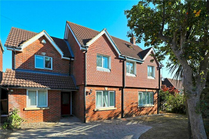 4 Bedroom Detached House To Rent In Castle Way, Wimbledon, SW19