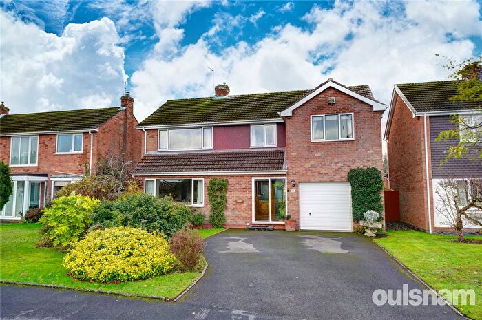 5 Bedroom Detached House For Sale In Ripple Road, Droitwich, Worcestershire, WR9