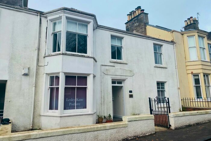 2 Bedroom Flat To Rent In Hope Street, Lanark, ML11