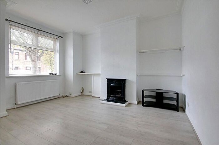 3 Bedroom Terraced House For Sale In St. Stephens Road, Enfield, EN3