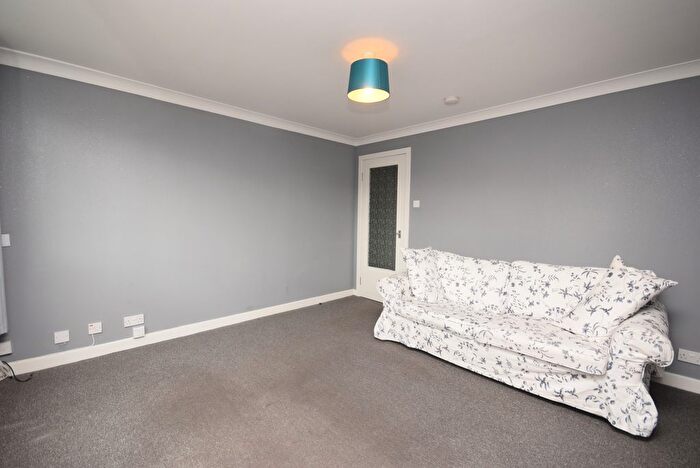 1 Bedroom Flat For Sale In Muirton Place, Perth, PH1