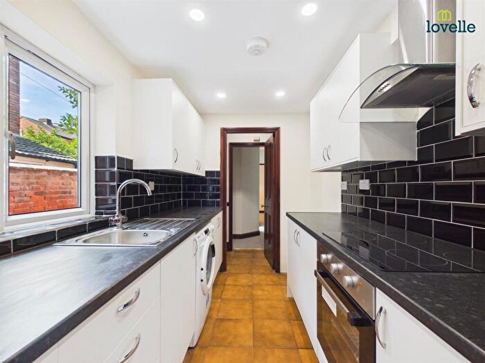 4 Bedroom Terraced House To Rent In Nelthorpe Street, Lincoln, LN5