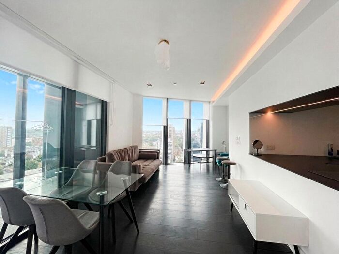 2 Bedroom Apartment For Sale In Amory Tower, Canary Wharf, E14