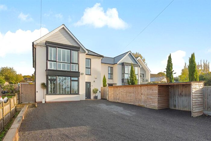 4 Bedroom Detached House For Sale In Dargate Road, Yorkletts, Whitstable, CT5