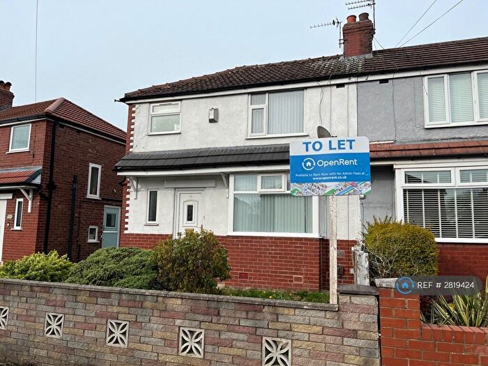 3 Bedroom Semi Detached House To Rent In Ashdale Crescent, Manchester, M43