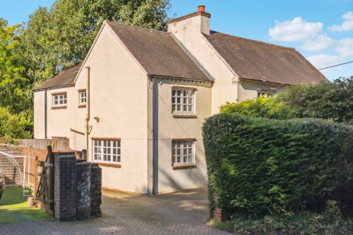 4 Bedroom Detached House For Sale In Frieth, Henley-On-Thames, RG9