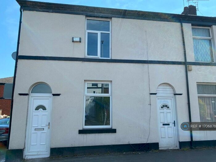 2 Bedroom Terraced House To Rent In Ainsworth Road, Bury, BL8