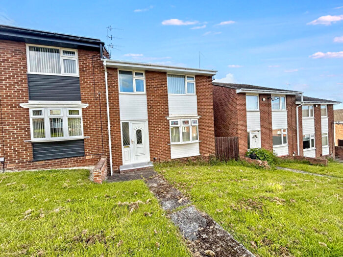 3 Bedroom Terraced House For Sale In High Axwell, Blaydon, Blaydon-on-Tyne, Tyne And Wear, NE21