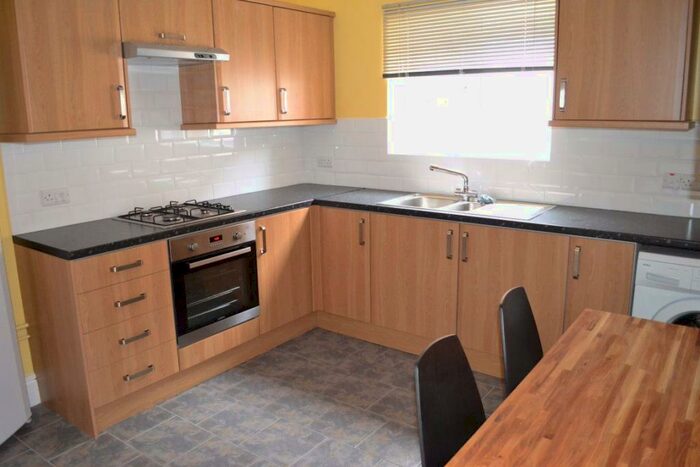 5 Bedroom House To Rent In City Center, DE1