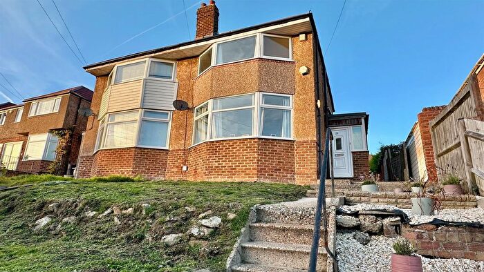 3 Bedroom Semi Detached House For Sale In Valleyside Road, Hastings, TN35