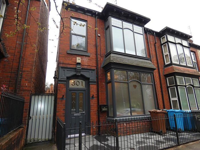 4 Bedroom Terraced House For Sale In Spring Bank West, Hull, HU3