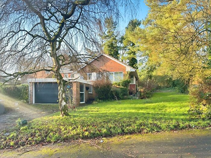 3 Bedroom Bungalow For Sale In Heighley Castle Way, Madeley, Crewe, Staffordshire, CW3
