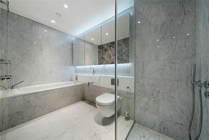 2 Bedroom Flat To Rent In Casson Square, London, SE1