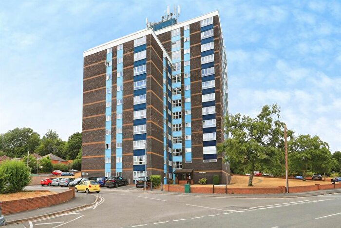 1 Bedroom Flat For Sale In St. Cecilia Close, Kidderminster, DY10