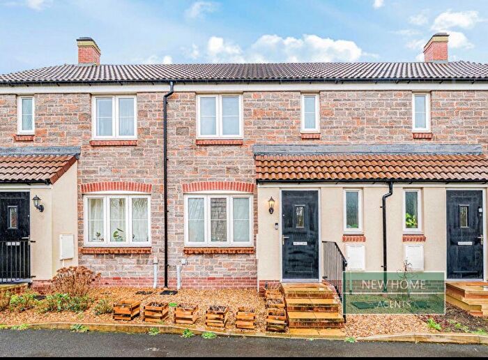 3 Bedroom Terraced House For Sale In Trefoil Way, Emersons Green, Bristol, BS16