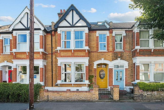 5 Bedroom Terraced House To Rent In Harrington Road, Leytonstone, E11