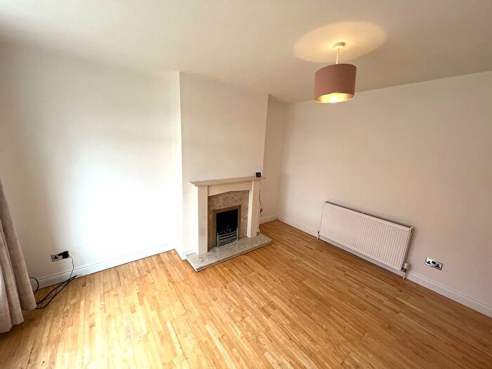 2 Bedroom Terraced House To Rent In Spring Bank West, Hull, HU5