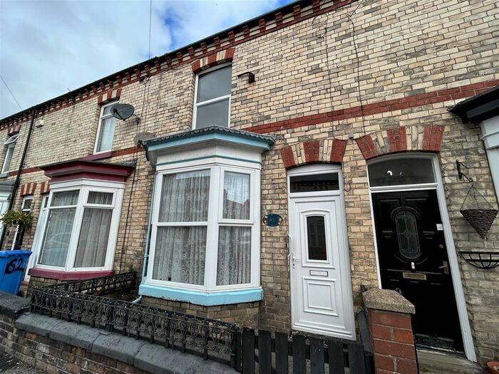 2 Bedroom Terraced House To Rent In Hampton Road, Scarborough, YO12