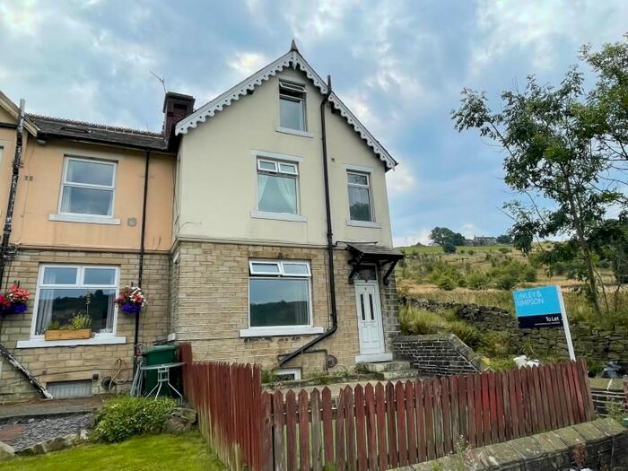 2 Bedroom Cottage To Rent In Lingards Terrace, Marsden, Huddersfield, HD7