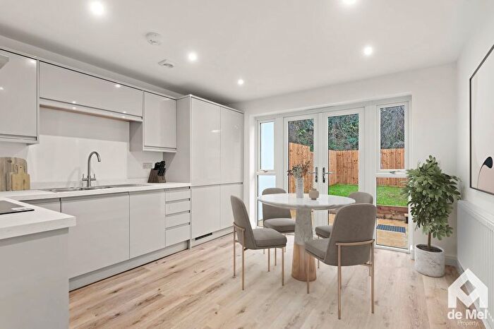 2 Bedroom Terraced House For Sale In Townsend Street, Cheltenham, GL51