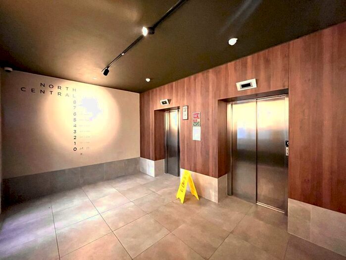 2 Bedroom Apartment To Rent In North Central Angel Court, Dyche Street, Manchester, M4