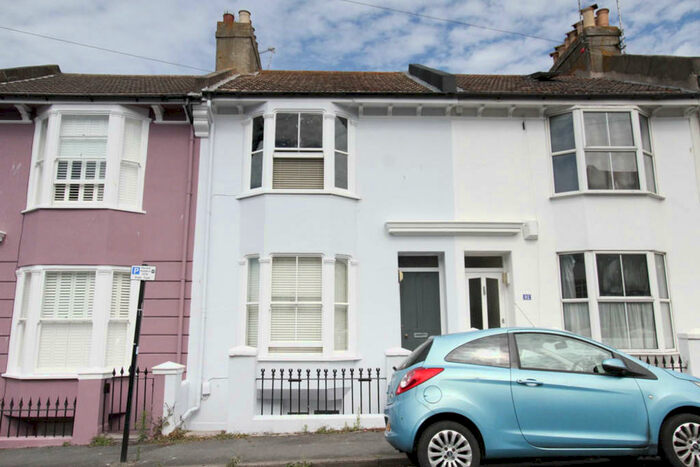 3 Bedroom Terraced House To Rent In Hanover Terrace, Brighton, BN2