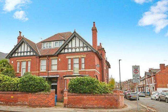 5 Bedroom Semi-Detached Bungalow To Rent In Kedleston Road, Derby, DE22