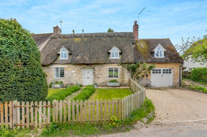 3 Bedroom Semi-Detached House For Sale In Post Office Lane, Lighthorne, Warwick, Warwickshire, CV35