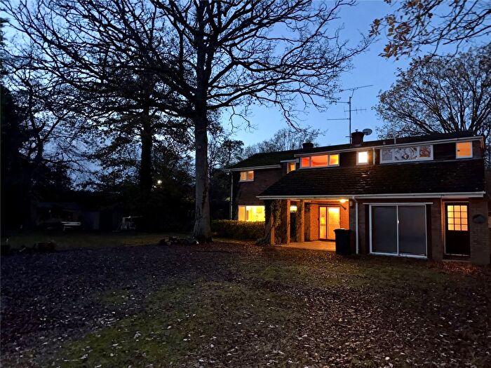 5 Bedroom Detached House For Sale In Loves Wood, Mortimer Common, Reading, Berkshire, RG7