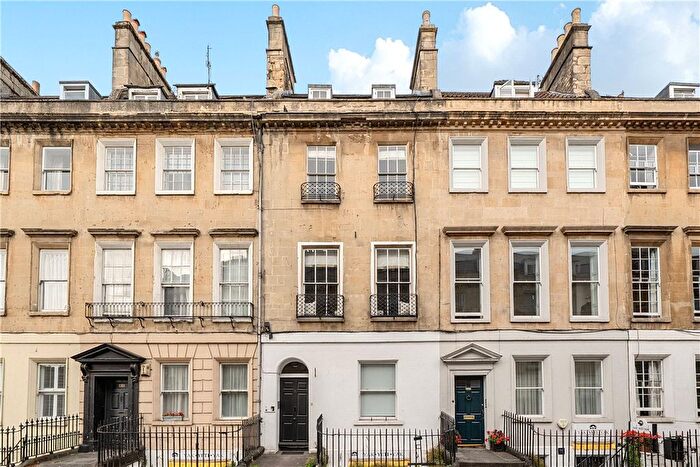3 Bedroom Terraced House To Rent In Pierrepont Street, Bath, Somerset, BA1