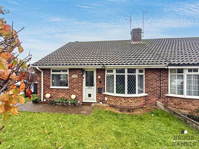 2 Bedroom Bungalow For Sale In Victoria Close, Polegate, BN26