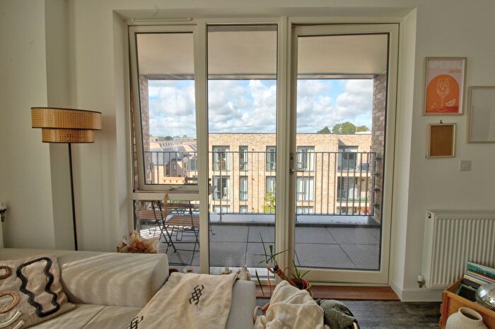 2 Bedroom Flat For Sale In Flat, Aphrodite Court, Barnet, EN5