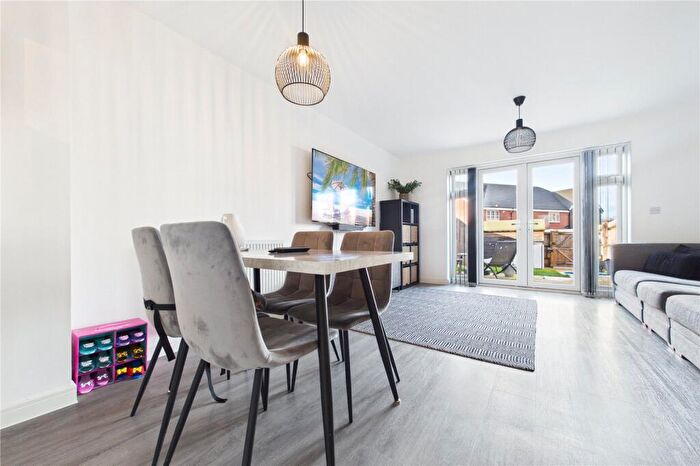 2 Bedroom Terraced House For Sale In Honey Bee Street, Calcot, Reading, Berkshire, RG31