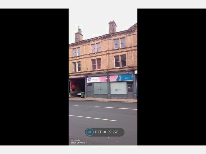 1 Bedroom Flat To Rent In North Street, Keighley, BD21