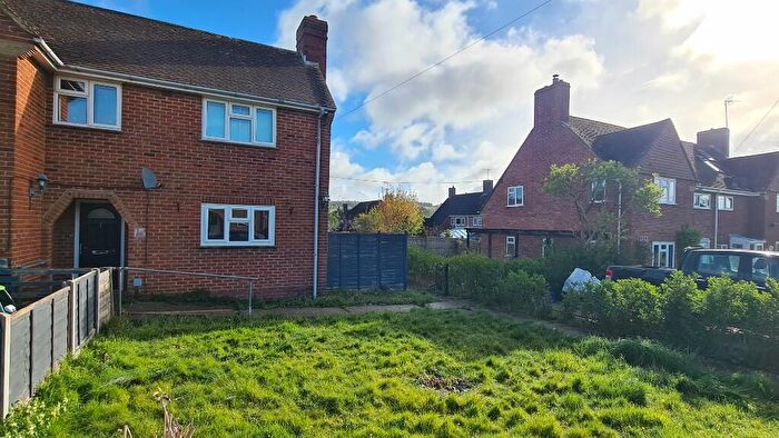 1 Bedroom Flat For Sale In Sarum Close, Shipton Bellinger, SP9