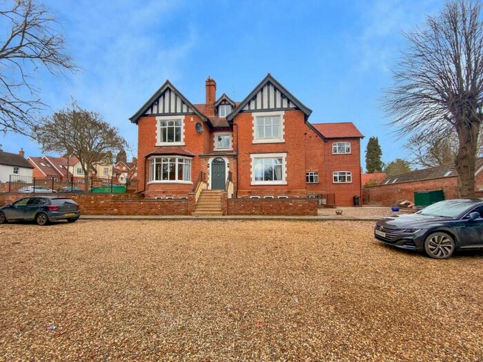 2 Bedroom Apartment To Rent In Neville Court, Avenue Road, Stratford-upon-Avon, CV37