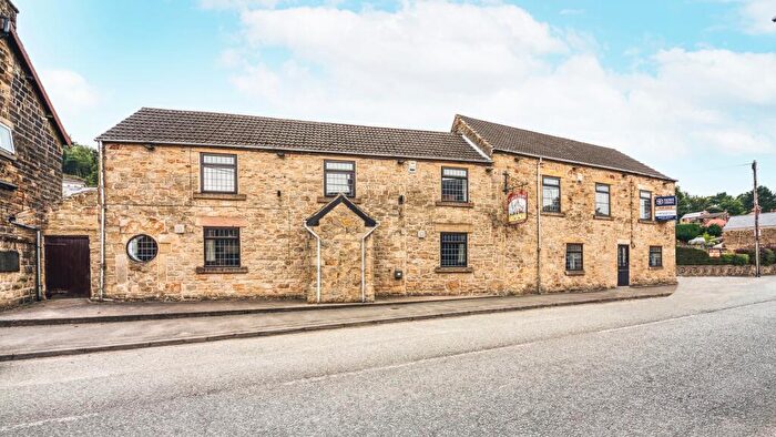 3 Bedroom Detached House For Sale In The Common, Crich, DE4