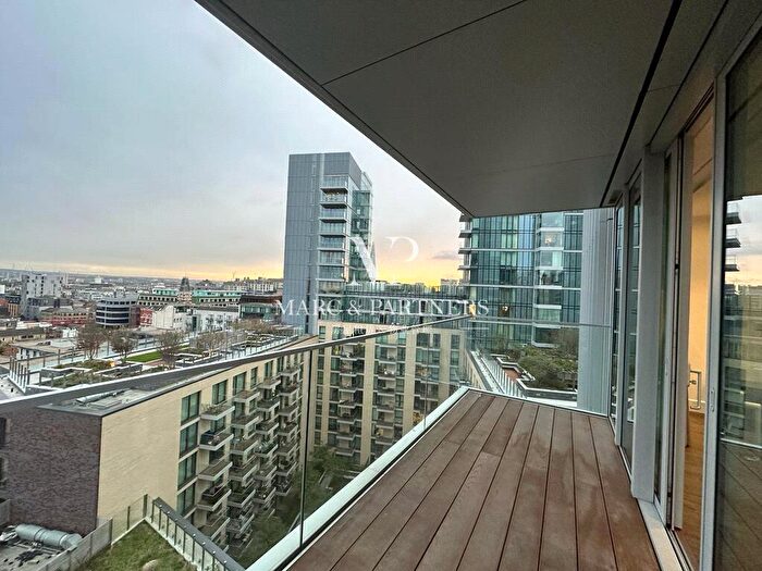1 Bedroom Apartment To Rent In Cassia House, , Piazza Walk, London, E1