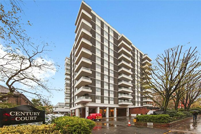 2 Bedroom Flat To Rent In Century Court, Grove End Road, NW8