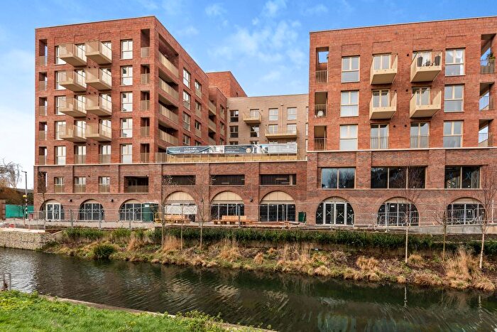 2 Bedroom Apartment To Rent In Maidenhead, Berkshire, SL6