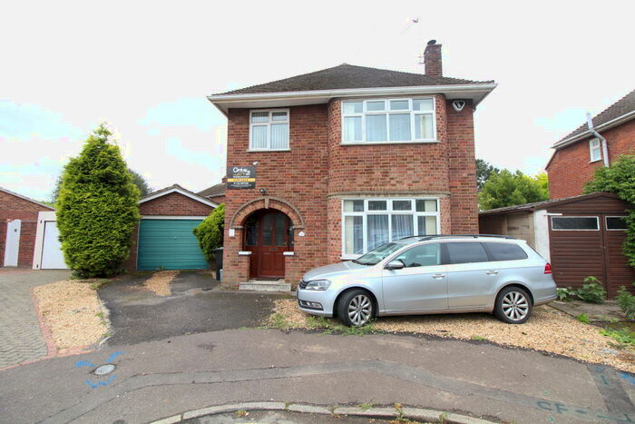 3 Bedroom Detached House To Rent In Charnwood Close, Fletton, Peterborough, PE2